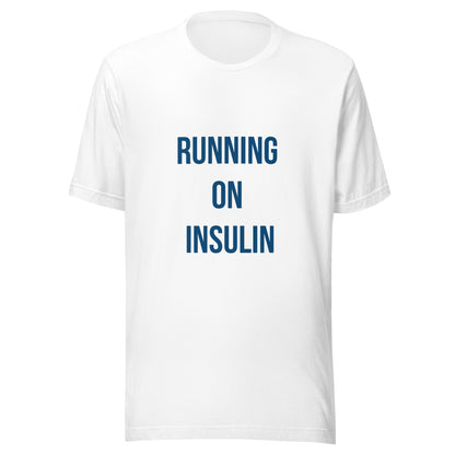 t-shirt blanc unisexe 'running on insulin'