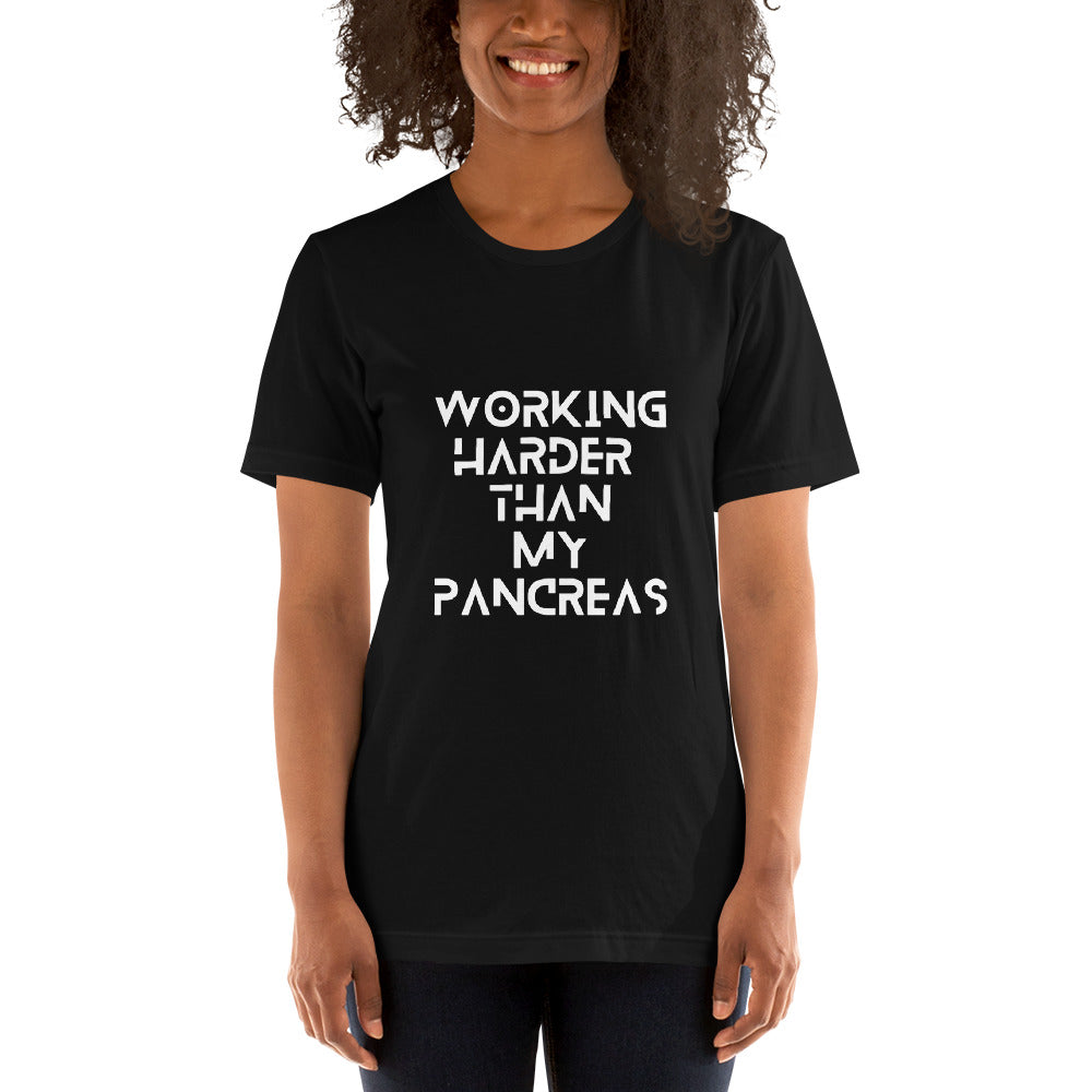 t-shirt noir unisexe 'travailler plus dur que mon pancréas'